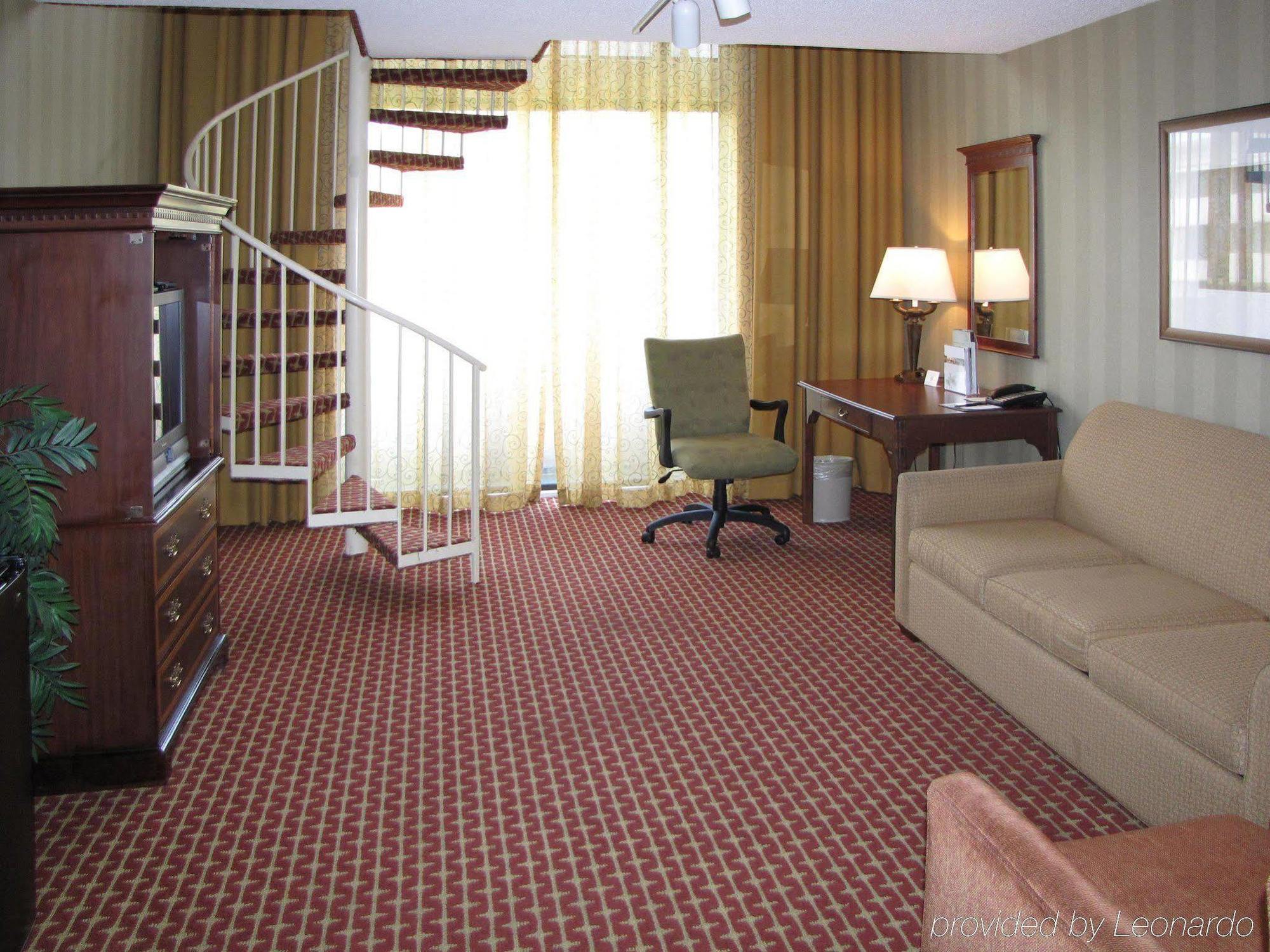 Doubletree By Hilton Atlanta Windy Hill Ballpark Smyrna Room photo